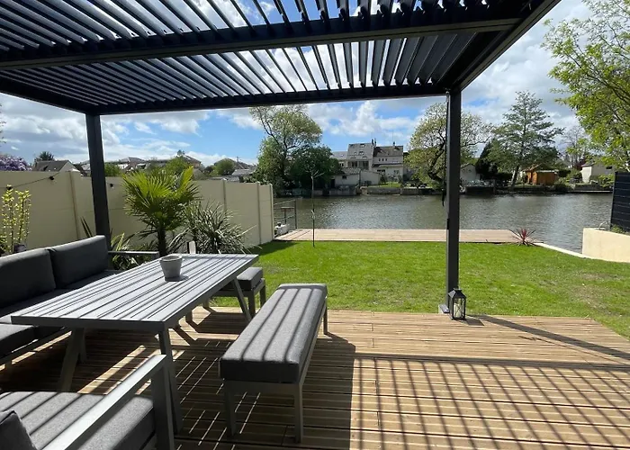 Le Beau Studio Du Bord De L\'Eau